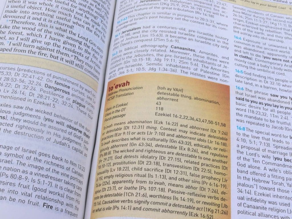 inside of CSB study bible with commentary