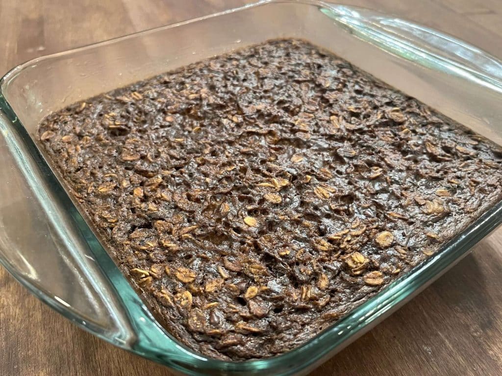 8X8 glass baking dish with brownie oatmeal